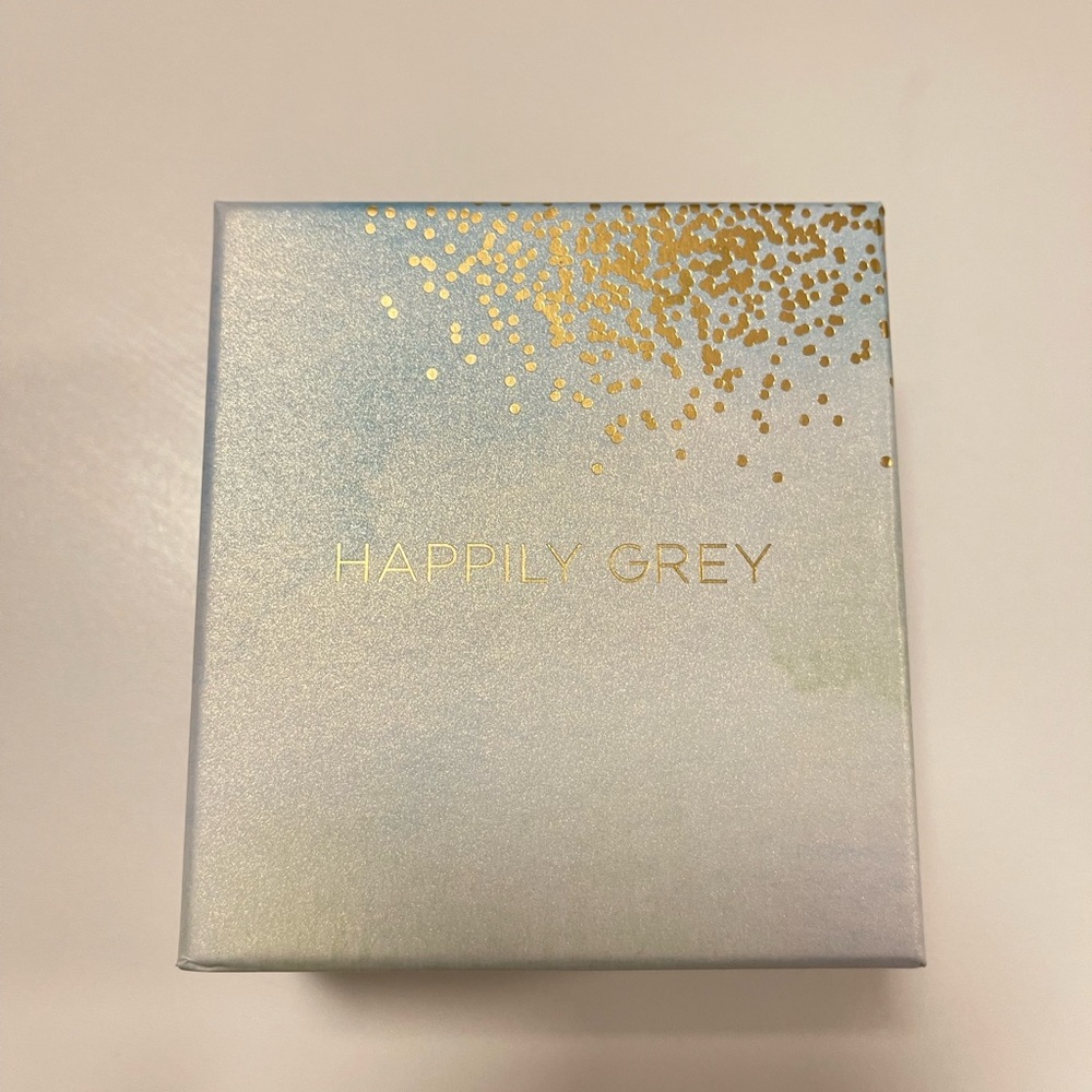 Happily Grey Gold Anklet Set - Picture 3 of 4
